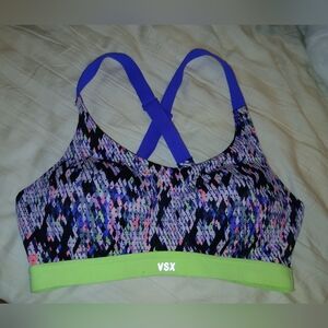 Victoria's secret vsx Sports cross back Bra 32c